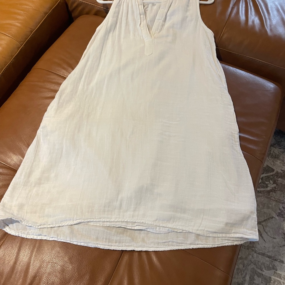 Cream Sleeveless V-Neck Dress